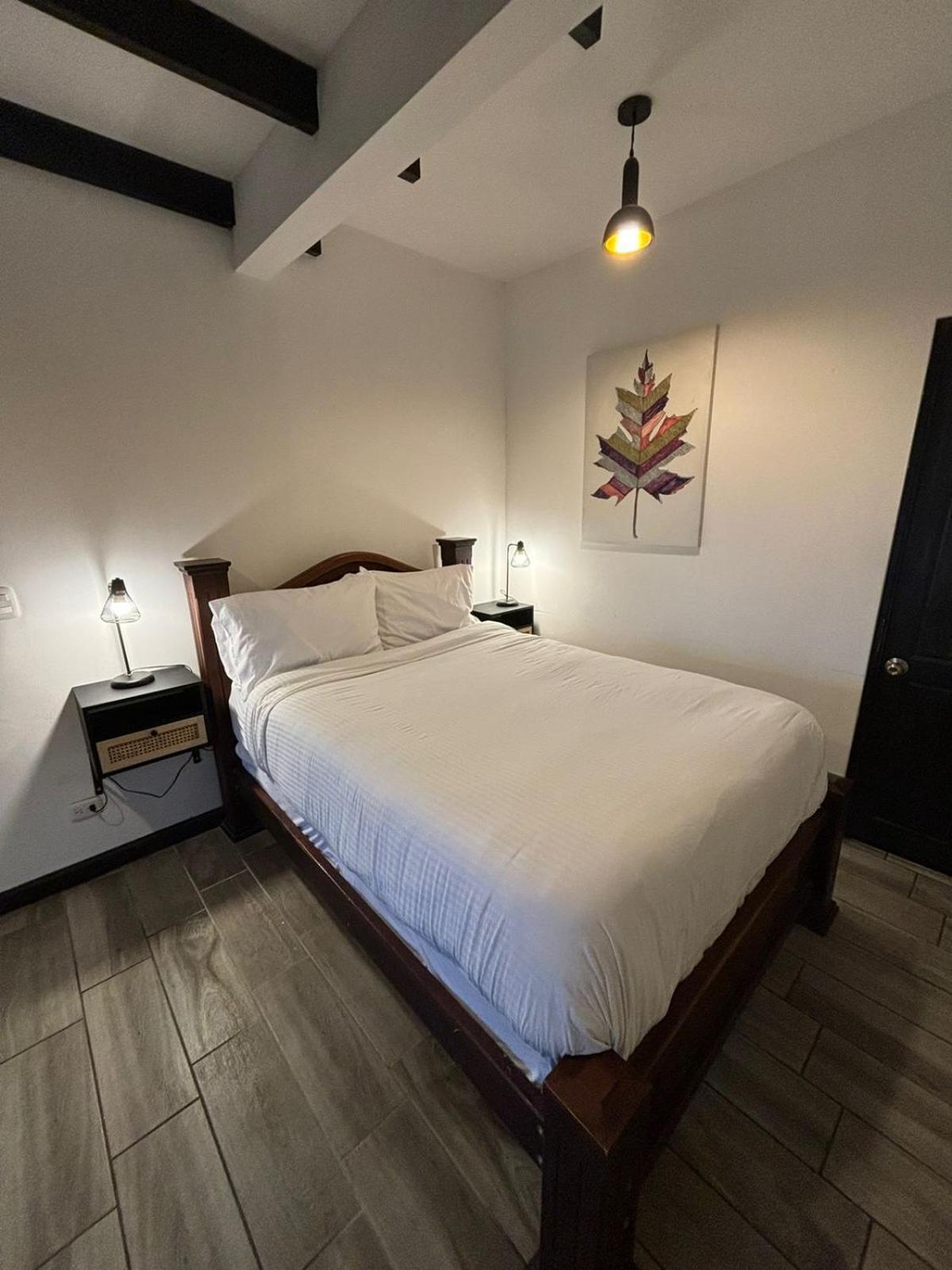 Vistas Del Conde Hotel Ередия Екстериор снимка